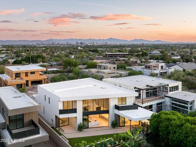 2224 E SOLAR Drive, Phoenix, AZ 85020