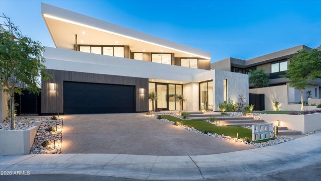 2224 E SOLAR Drive, Phoenix, AZ 85020