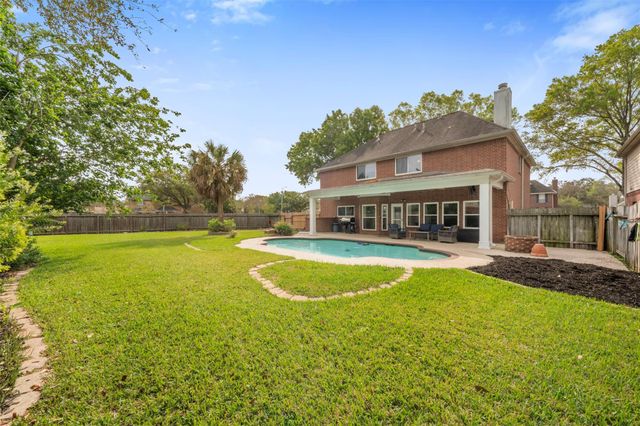 2602 Hampton Springs Drive, Seabrook, TX 77586