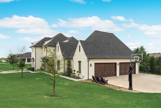 12408 Bella Pace Drive, Fort Worth, TX 76126
