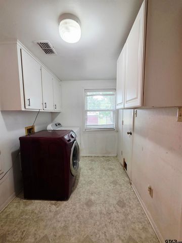 603 Horton St., Quitman, TX 75783
