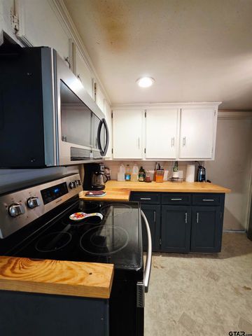 603 Horton St., Quitman, TX 75783