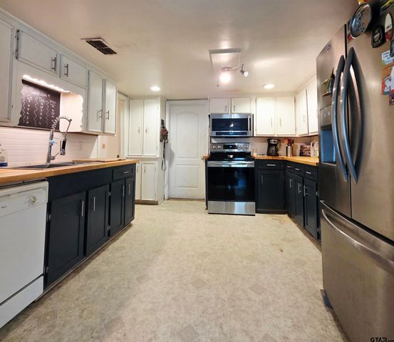 603 Horton St., Quitman, TX 75783