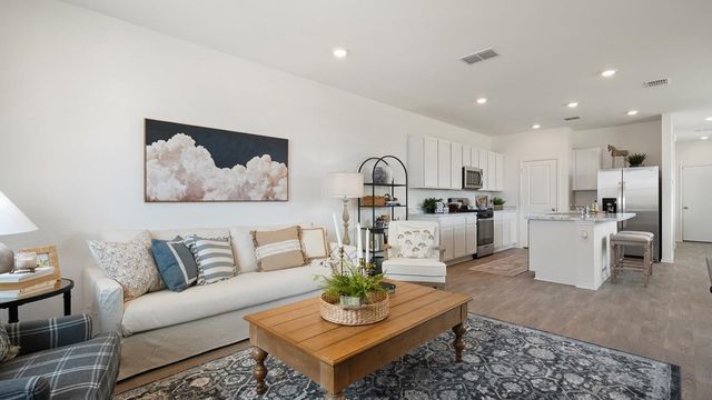 314 Constanza TRL, Bastrop, TX 78602