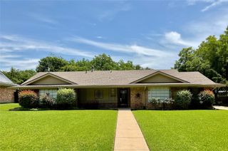 1410 Yarborough Drive, Sherman, TX 75092