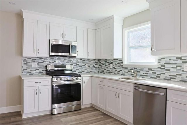 3587 Portsmouth Circle, Lithonia, GA 30038