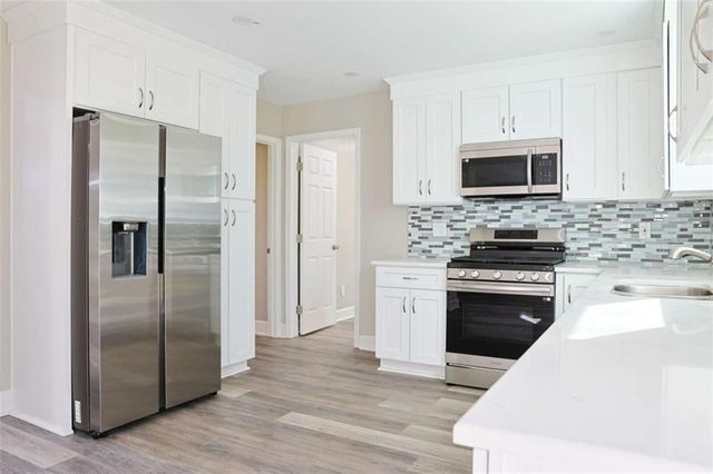 3587 Portsmouth Circle, Lithonia, GA 30038