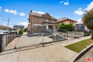602 W 40th Place, Los Angeles, CA 90037