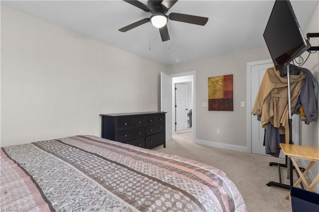 5572 Friendship Glen Drive, Browns Summit, NC 27214