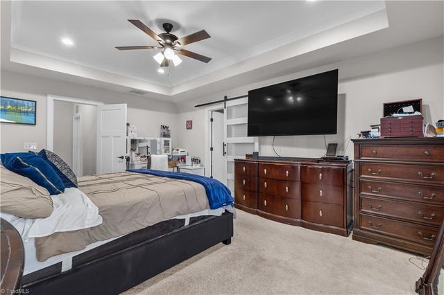 5572 Friendship Glen Drive, Browns Summit, NC 27214