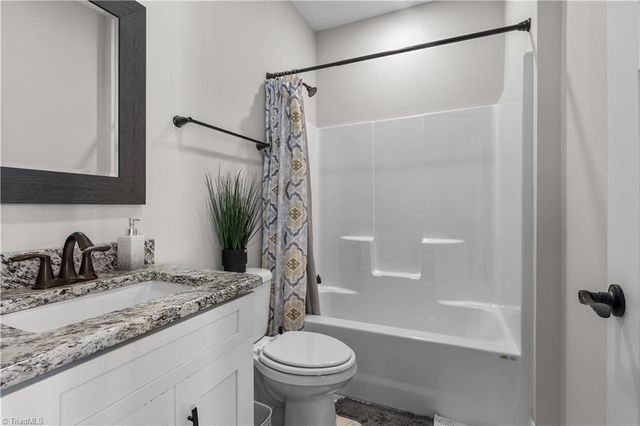 5572 Friendship Glen Drive, Browns Summit, NC 27214