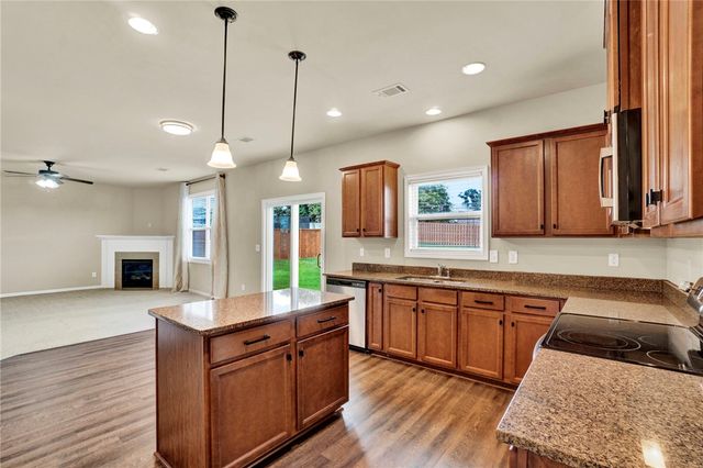 105 Yount Court, Easley, SC 29642