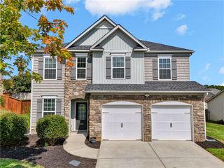105 Yount Court, Easley, SC 29642
