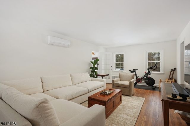 607 Foothill Rd, Bridgewater Twp., NJ 08807