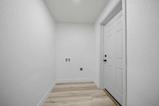 1368 N Newport Ave, Stockton, CA 95205