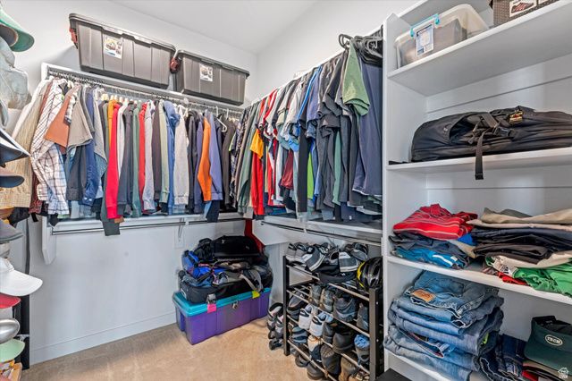 11671 S NIGHT HERON RD, South Jordan, UT 84009