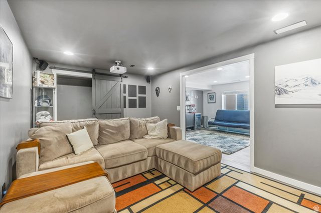 11671 S NIGHT HERON RD, South Jordan, UT 84009