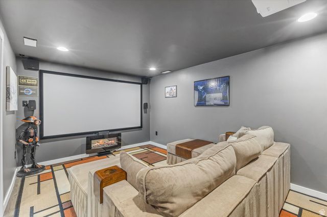 11671 S NIGHT HERON RD, South Jordan, UT 84009