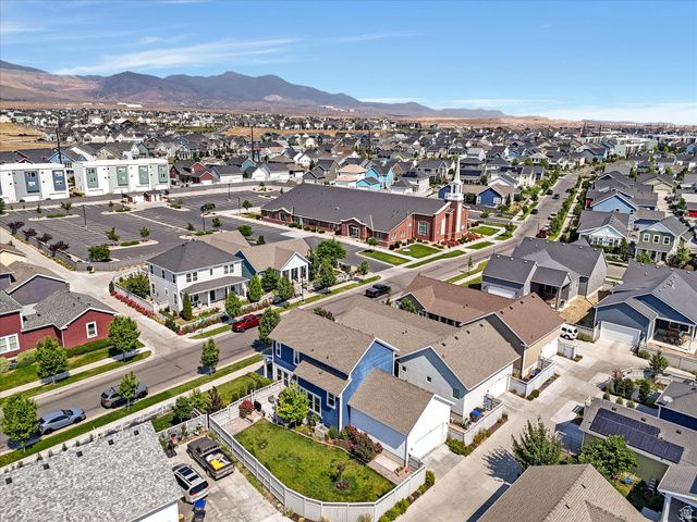11671 S NIGHT HERON RD, South Jordan, UT 84009
