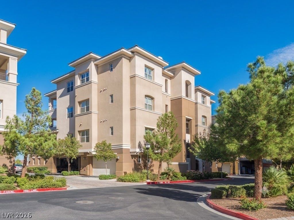 9212 Tesoras Drive 202, Las Vegas, NV 89144 — exterior