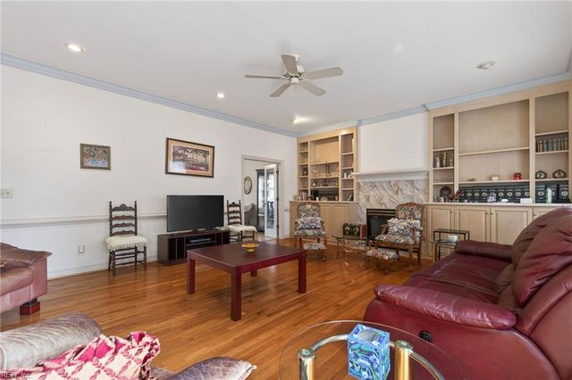 1551 Bordeaux PL, Norfolk, VA 23509