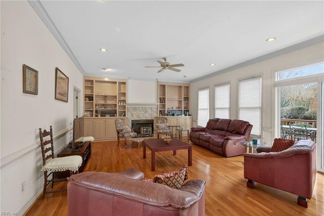 1551 Bordeaux PL, Norfolk, VA 23509