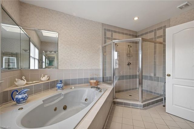 1551 Bordeaux PL, Norfolk, VA 23509