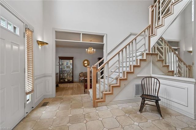 1551 Bordeaux PL, Norfolk, VA 23509