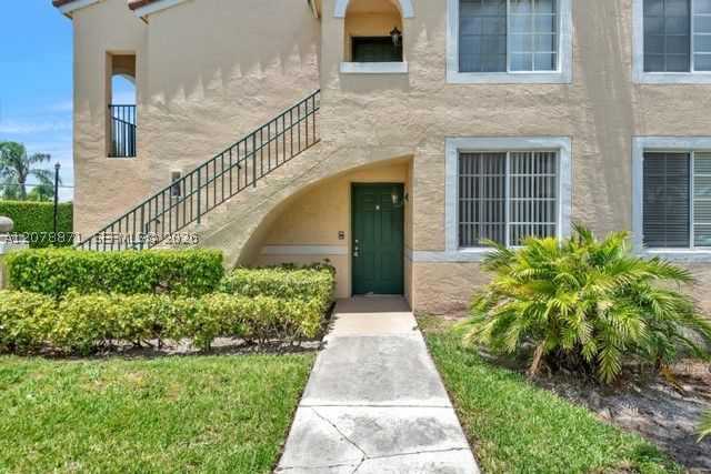 1749 Village Blvd 102, West Palm Beach, FL 33409
