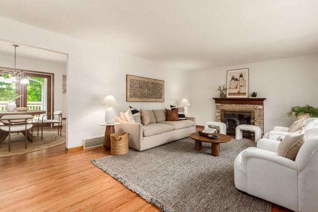 3685 Sunset Drive, Upper Arlington, OH 43221