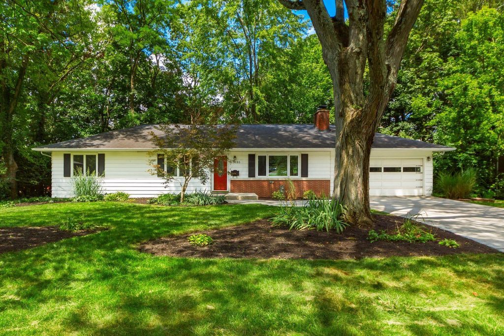 3685 Sunset Drive, Upper Arlington, OH 43221