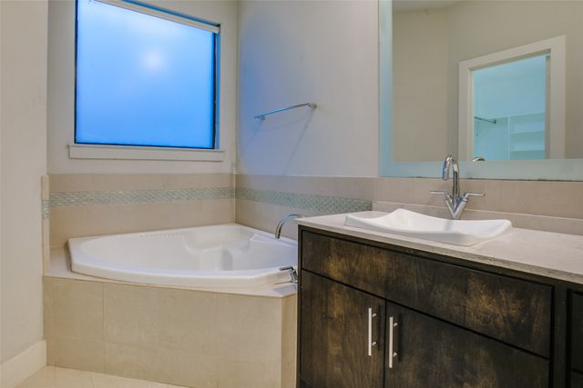 4618 Cedar Springs Road D, Dallas, TX 75219