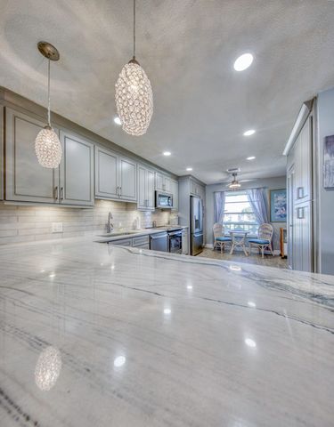 1720 NW 20th Street 201, Delray Beach, FL 33445