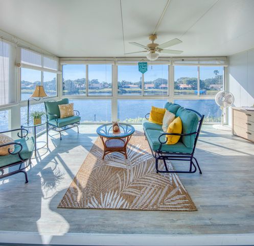 1720 NW 20th Street 201, Delray Beach, FL 33445