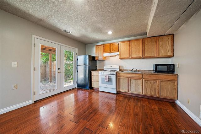 5042 Scranton Street, Denver, CO 80239