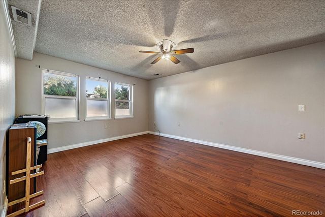 5042 Scranton Street, Denver, CO 80239