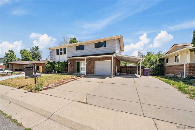 5042 Scranton Street, Denver, CO 80239