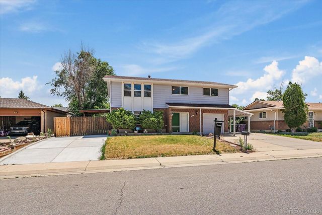 5042 Scranton Street, Denver, CO 80239
