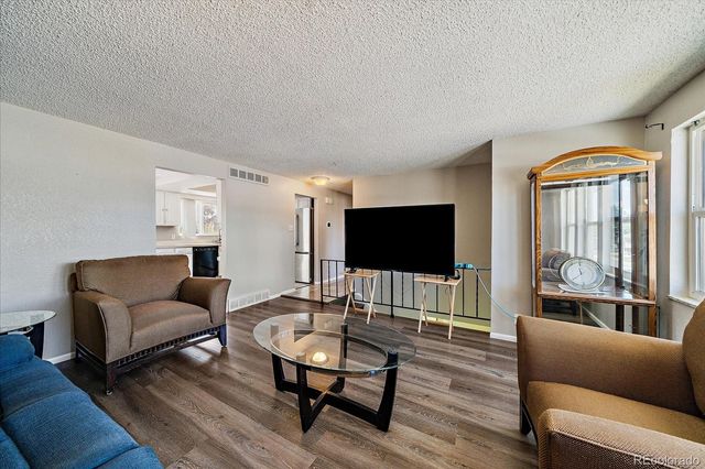 5042 Scranton Street, Denver, CO 80239