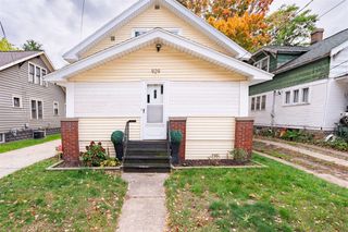929 Ireland Avenue, Muskegon, MI 49441