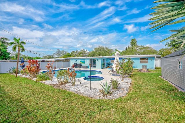 2032 GATEWOOD DRIVE, Largo, FL 33770