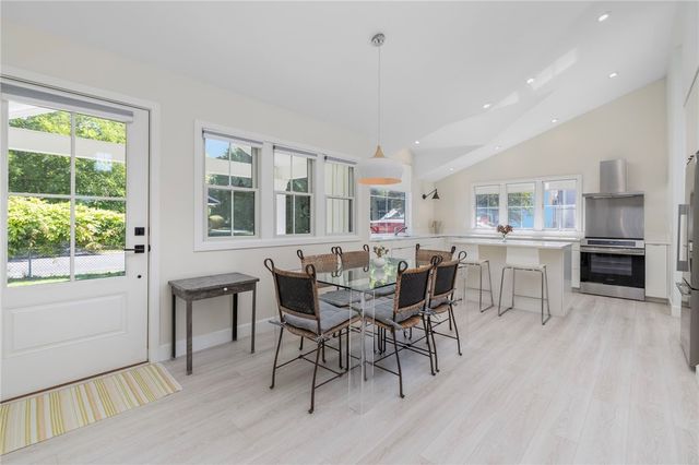 49 Keeher Avenue, Newport, RI 02840