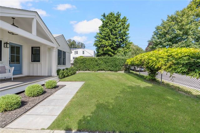 49 Keeher Avenue, Newport, RI 02840