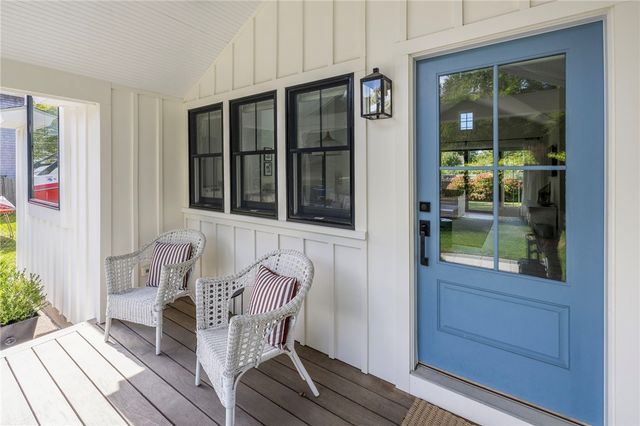 49 Keeher Avenue, Newport, RI 02840
