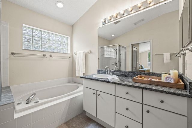 19425 MELODY FAIR PLACE, Lutz, FL 33558