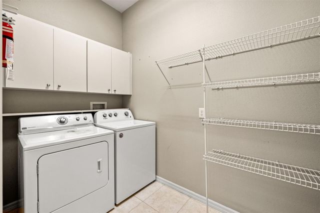 19425 MELODY FAIR PLACE, Lutz, FL 33558