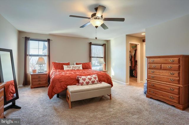 1520 ZESTAR DR, Mechanicsburg, PA 17055
