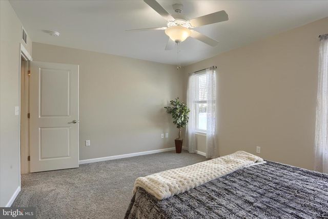 1520 ZESTAR DR, Mechanicsburg, PA 17055