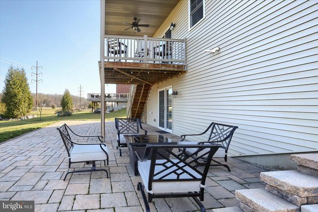 1520 ZESTAR DR, Mechanicsburg, PA 17055