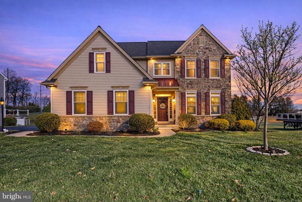 1520 ZESTAR DR, Mechanicsburg, PA 17055